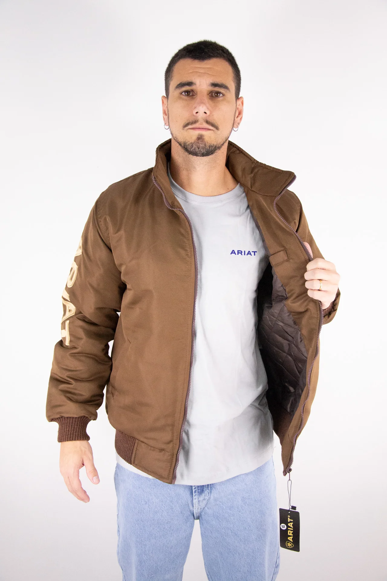 Jaqueta Masculina Ariat Nylon - Bordado Marrom - Imagem 4